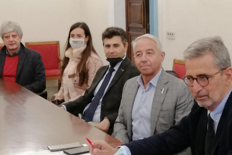 foto di un momento della conferenza stampa