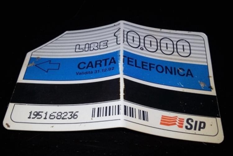 Immagine di una scheda telefonica del 1992