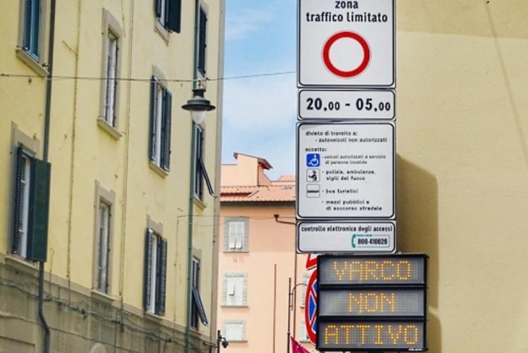 Foto della zona di accesso alla ZTL