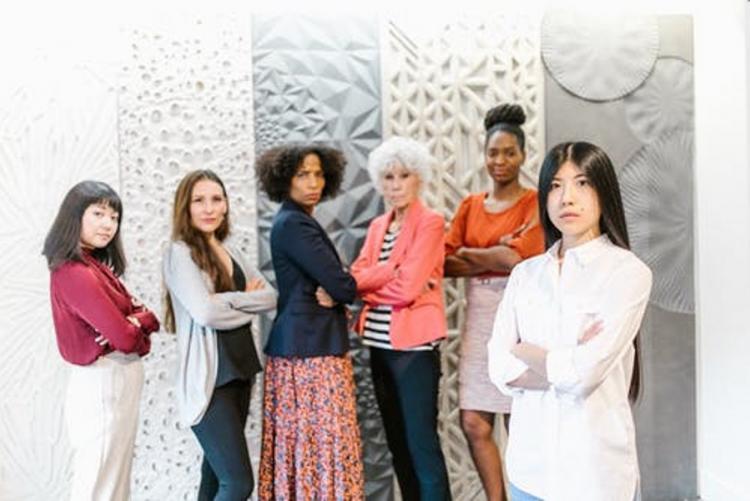 Un gruppo di donne