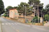 scuola secondaria di 1? grado villa corridi: ingresso dalla strada